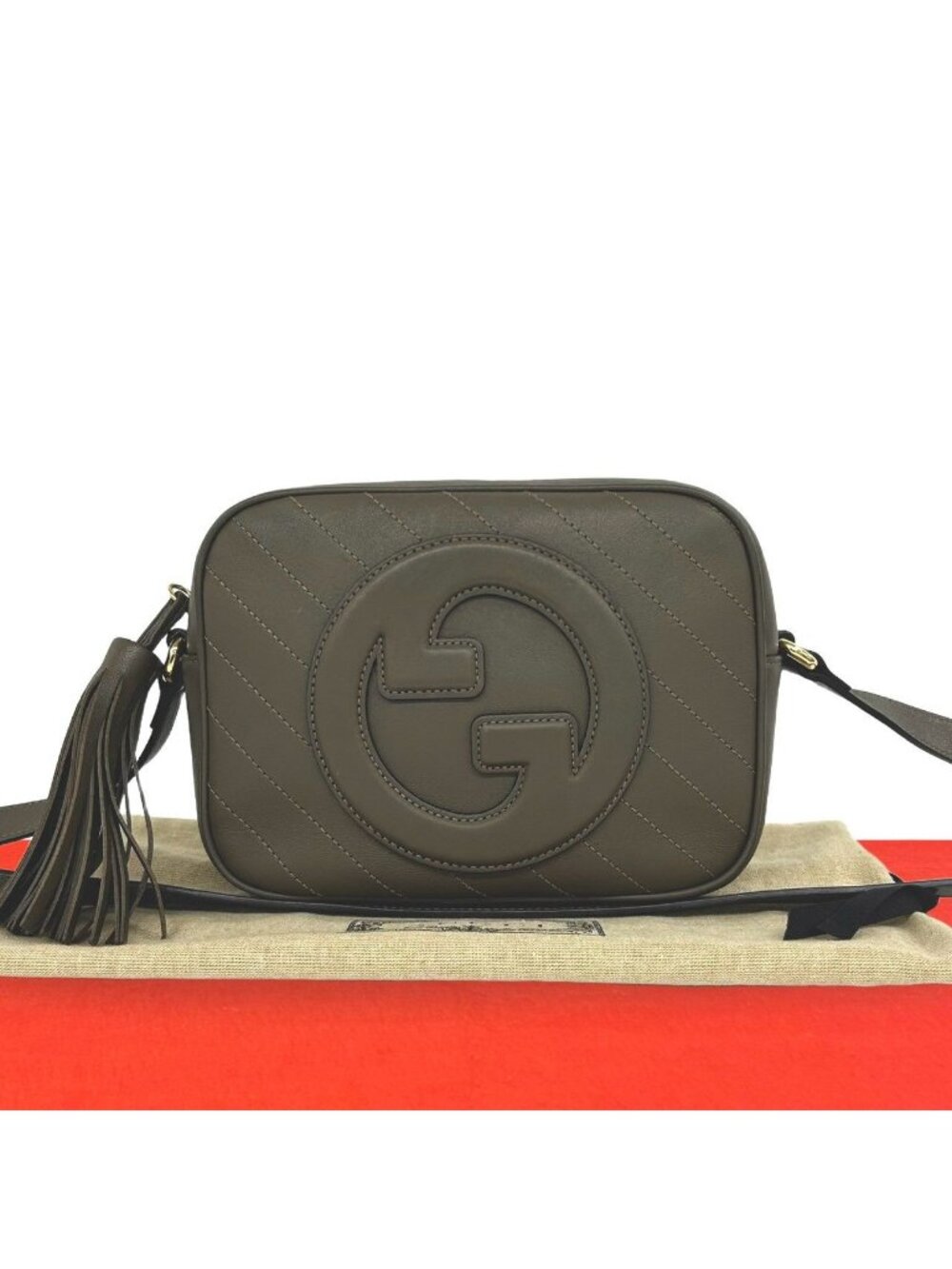 Gucci Blondie Interlocking G Tassel Leather Shoulder Bag Pochette Brown